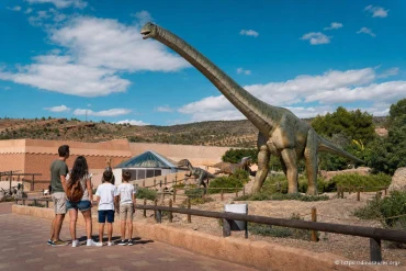 Dinópolis Teruel : parc de dinosaures, musée et sortie famille en Espagne